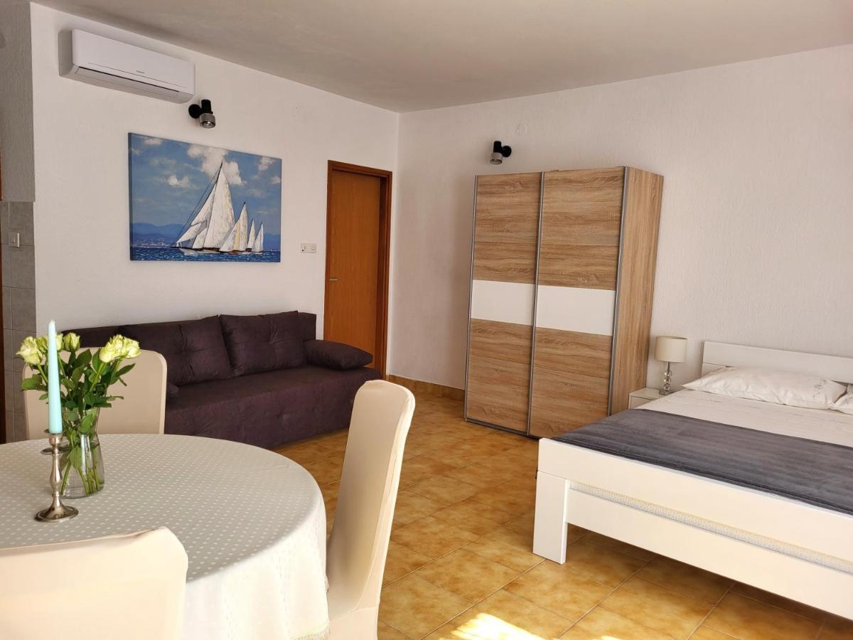 Apartments With Wifi Novi Vinodolski - 5483 Dış mekan fotoğraf